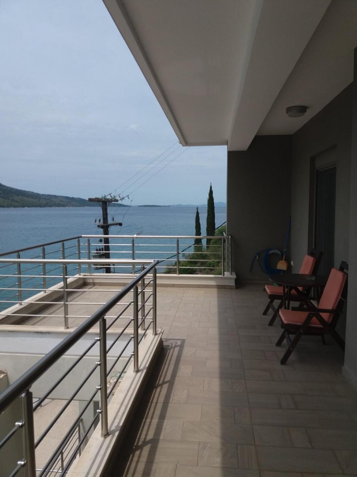 Ocean Views Apartment Plataria Exterior foto